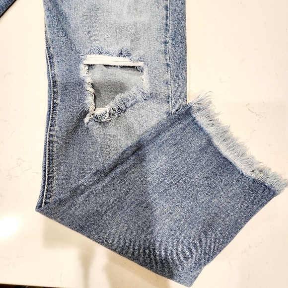 KanCan Maurices Hi Rise Destroyed Stretch Light Wash Raw Ankle Crop Jeans 28 - Picture 5 of 13